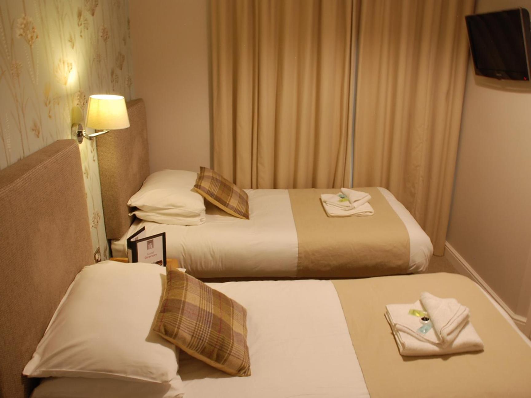 The White Swan, 3* Yeadon